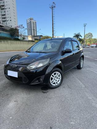 FORD FIESTA 1.0 ROCAM 8V FLEX 4P MANUAL FORD FIESTA 1.0 ROCAM 8V FLEX 4P MANUAL
